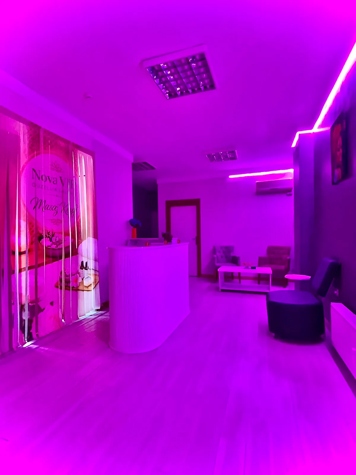 Pursaklar vücut bakım salonu resepsiyon ve karşılama alanı — Nova VIP Güzellik Salonu